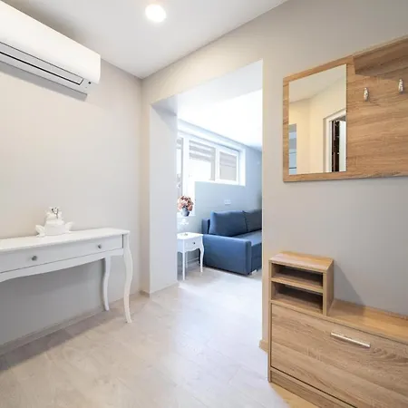 Apartamentai, Kuriuose Atrasite Gamta, Ramybe Ir Komforta Apartment